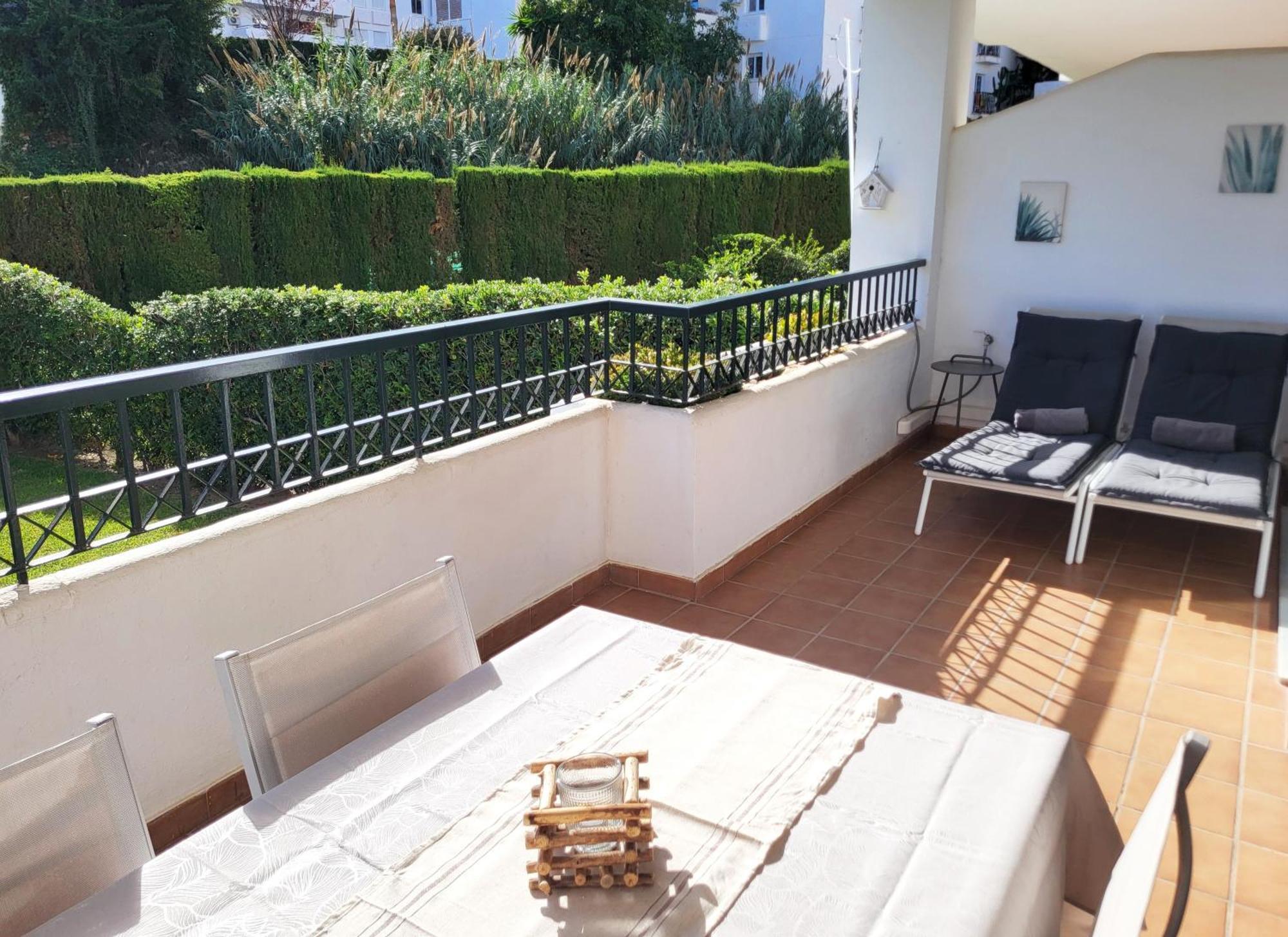 Luxury Garden Apartment - Walking Distance To The Sea Sitio de Calahonda Exteriör bild