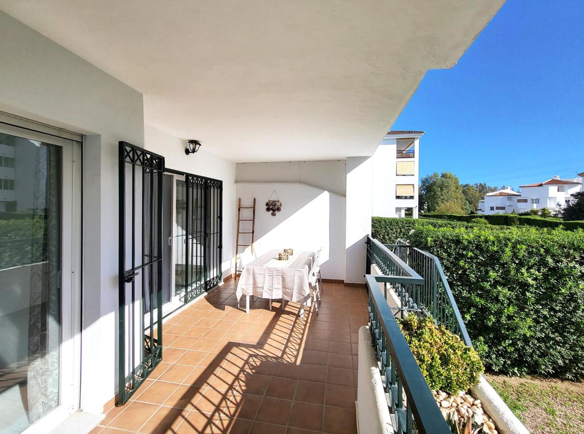 Luxury Garden Apartment - Walking Distance To The Sea Sitio de Calahonda Exteriör bild